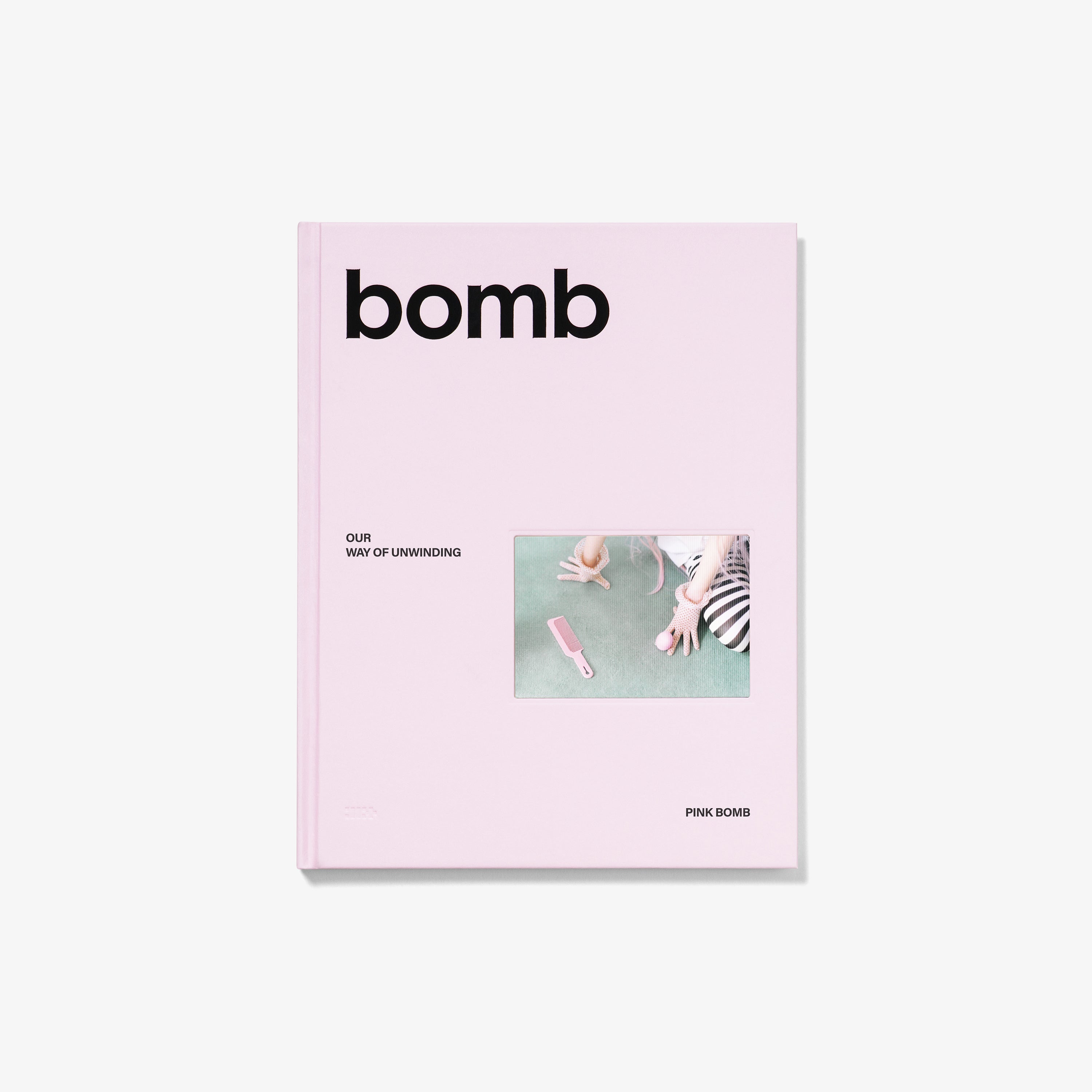 bomb [PINK BOMB Ver.] (SIGNED EXCLUSIVE) - ILLIT Official Store
